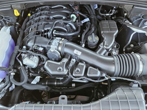 New 2025 Jeep Grand Cherokee L Limited w/ Black Appearance Package image 33