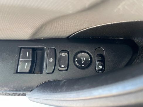 Used 2018 Honda Civic LX image 39