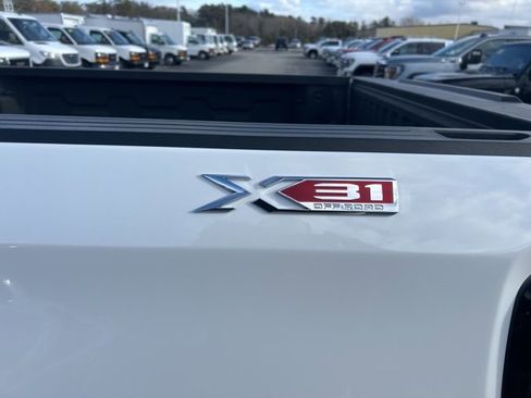 Used 2023 GMC Sierra 1500 Pro w/ Pro Value Package image 7