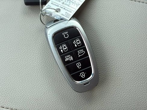 Used 2024 Hyundai Tucson Limited AWD/4WD image 39