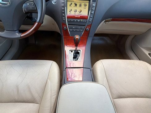 Used 2010 Lexus ES 350 FWD image 14