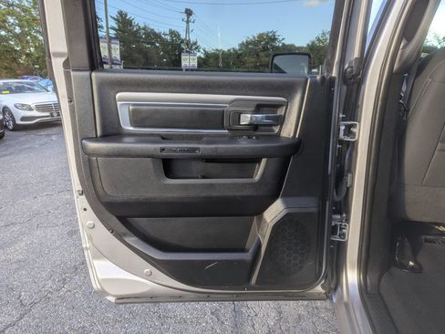 Used 2021 RAM 1500 Warlock AWD/4WD image 34