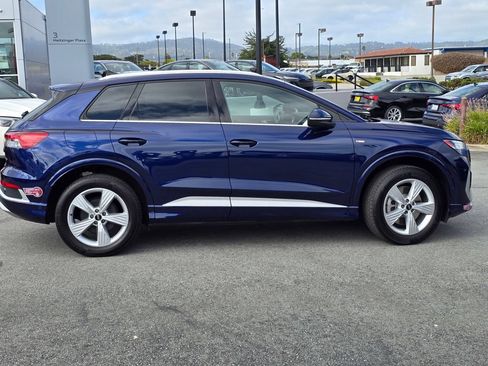 Used 2023 Audi Q4 e-tron Prestige AWD/4WD image 8