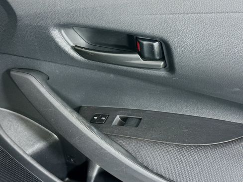 Used 2024 Toyota Corolla LE FWD image 28