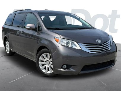 Used 2013 Toyota Sienna Limited w/ Premium Pkg