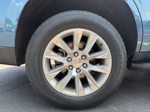 Certified 2025 Chevrolet Tahoe Premier AWD/4WD image 9