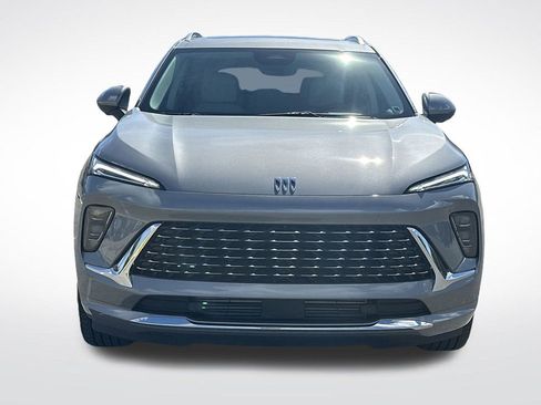 New 2026 Buick Envision Avenir image 3