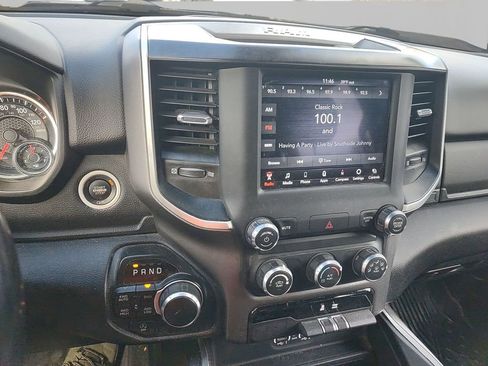 Used 2021 RAM 1500 Big Horn image 10