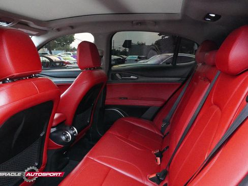 Used 2020 Alfa Romeo Stelvio Ti image 25