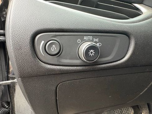 Used 2024 Chevrolet Malibu LS image 18