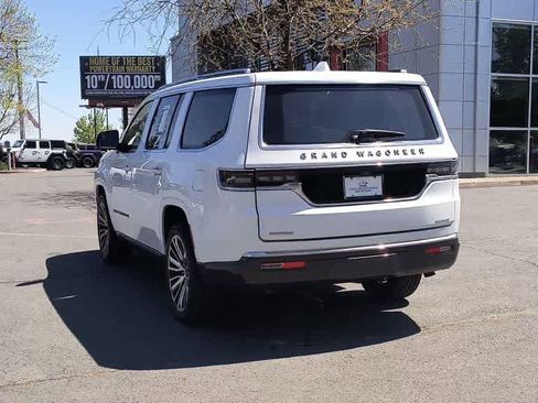 Used 2022 Jeep Grand Wagoneer Series III w/ Flexible Seating Group AWD/4WD image 7