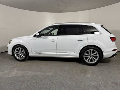 Used 2025 Audi Q7 3.0T Premium Plus w/ Premium Plus Package image 2