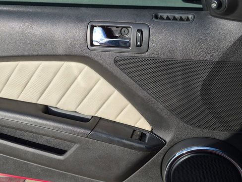 Used 2014 Ford Mustang GT Premium w/ Comfort Package image 15