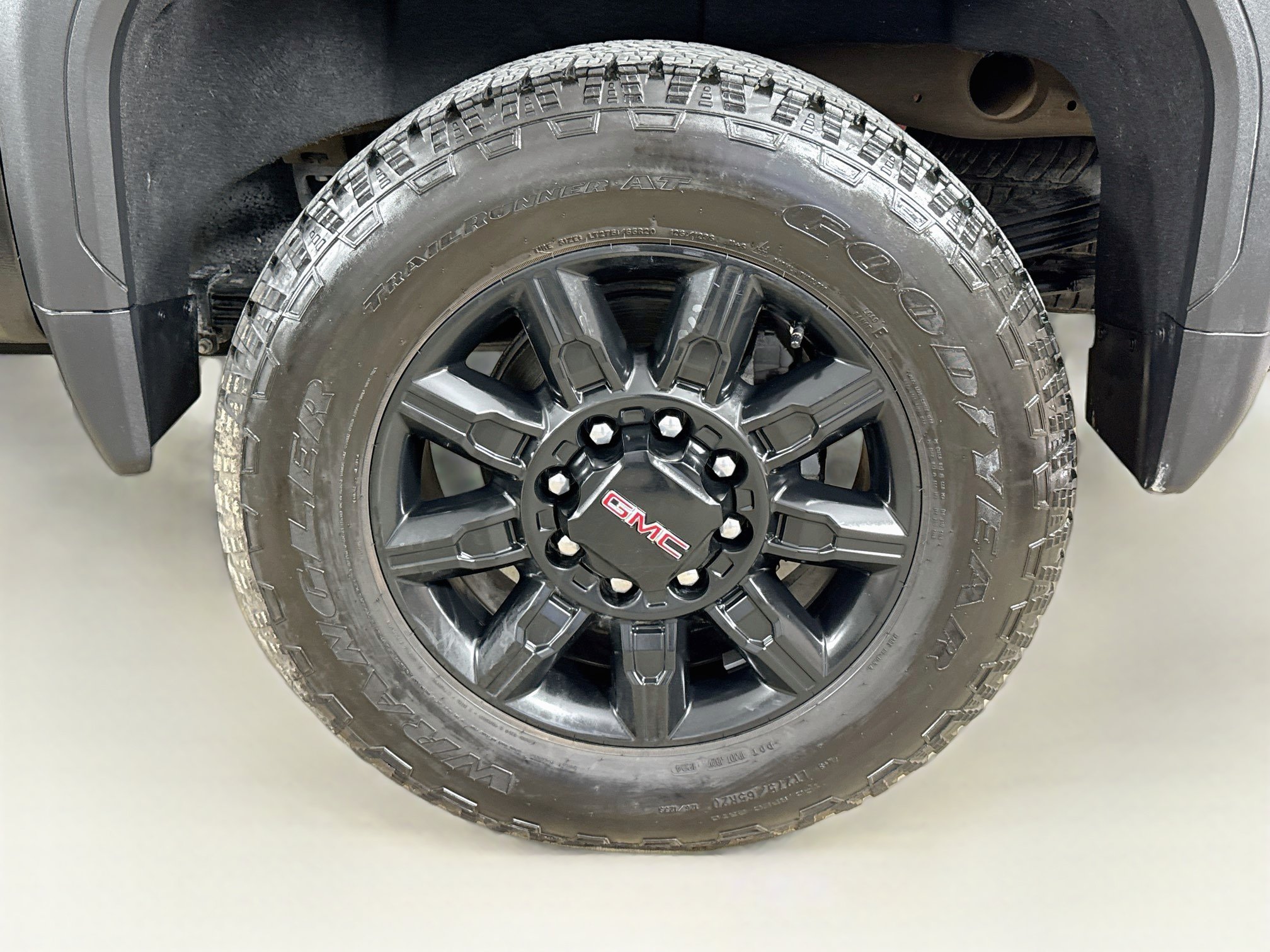 Used 2024 GMC Sierra 2500 AT4 w/ AT4 Premium Plus Package AWD/4WD image 33