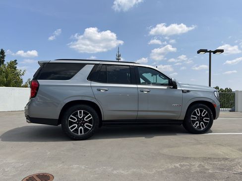 Used 2024 GMC Yukon AT4 w/ AT4 Premium Plus Package AWD/4WD image 8