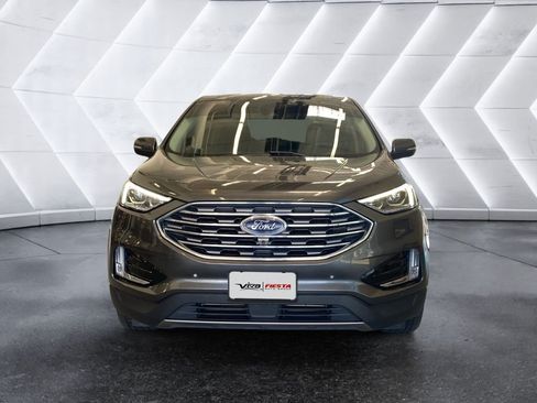 Used 2020 Ford Edge Titanium w/ Equipment Group 301A AWD/4WD image 2