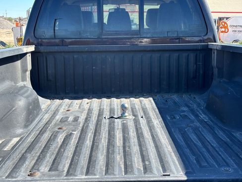 Used 2014 Ford F350 Lariat w/ FX4 Off-Road Package AWD/4WD image 7
