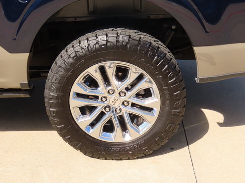 Used 2025 Ford F150 King Ranch w/ FX4 Off-Road Package image 17