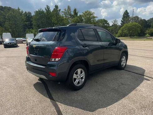 Used 2021 Chevrolet Trax LT w/ Driver Confidence Package AWD/4WD image 8