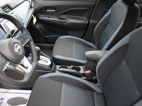 New 2025 Nissan Versa SV w/ Trunk Package image 9