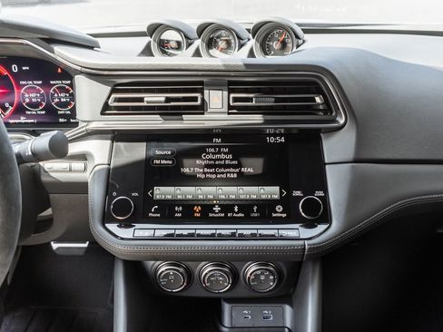 Used 2024 Nissan Z NISMO w/ Floor Mat Package image 18