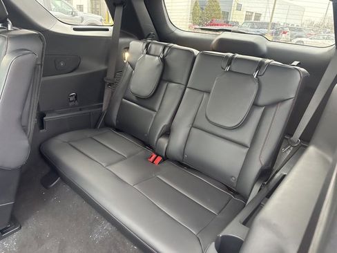 New 2026 Ford Explorer ST-Line w/ ST-Line Street Pack image 11