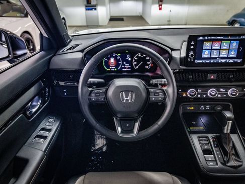 Used 2025 Honda CR-V Sport Touring image 18