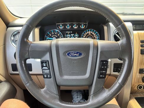 Used 2011 Ford F150 Lariat w/ Lariat Plus Pkg AWD/4WD image 19