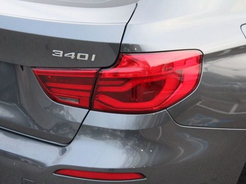 Used 2017 BMW 340i Gran Turismo xDrive image 31