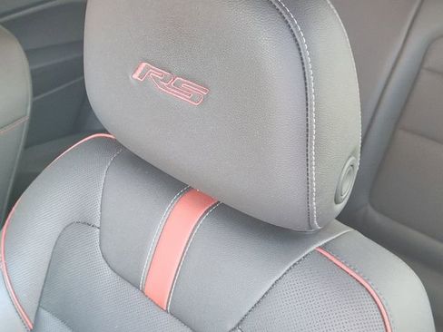 Certified 2024 Chevrolet Trax RS FWD image 11