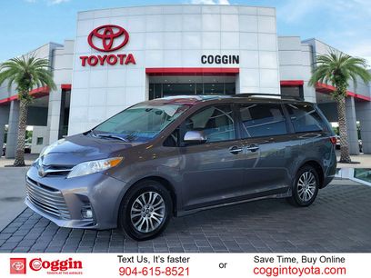 Used 2019 Toyota Sienna XLE