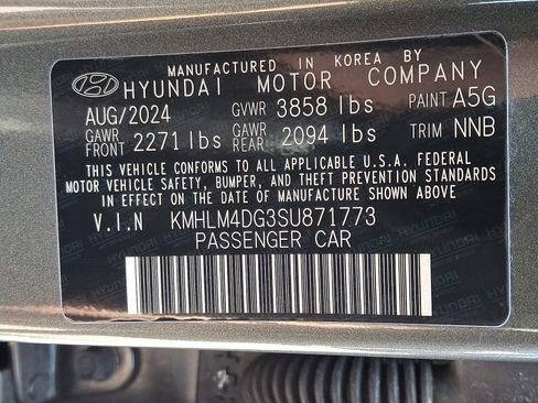 Used 2025 Hyundai Elantra Sport FWD image 27
