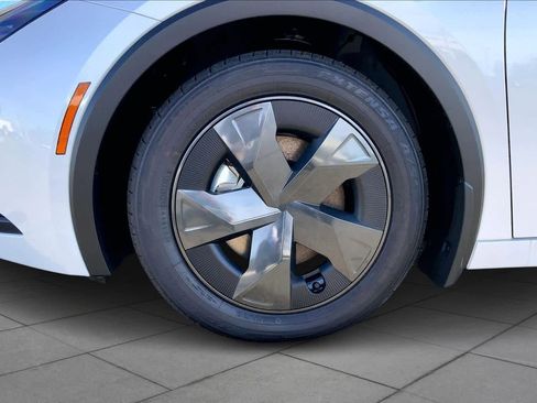 New 2026 Toyota Prius Plug-In Hybrid image 11