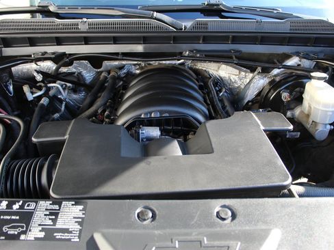 Used 2017 Chevrolet Silverado 1500 LT w/ All Star Edition RWD image 10