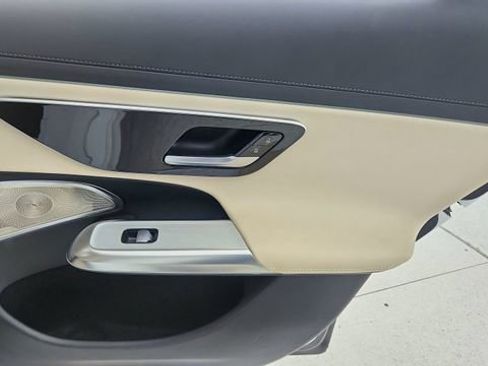 Used 2024 Mercedes-Benz E 350 4MATIC Sedan image 28