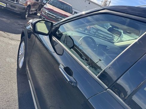 Used 2020 Ford Explorer Limited image 14