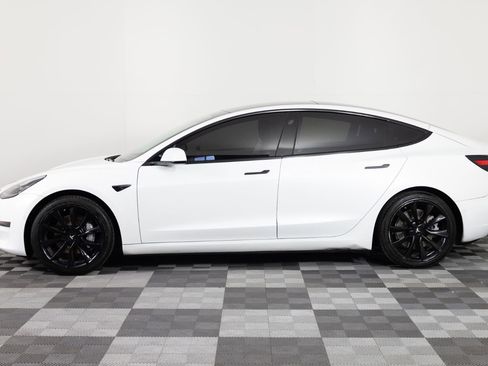Used 2018 Tesla Model 3 Long Range RWD image 3