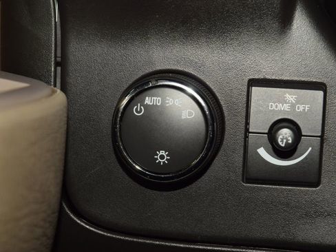 Used 2023 Chevrolet Express 3500 w/ Power Convenience Package RWD image 23