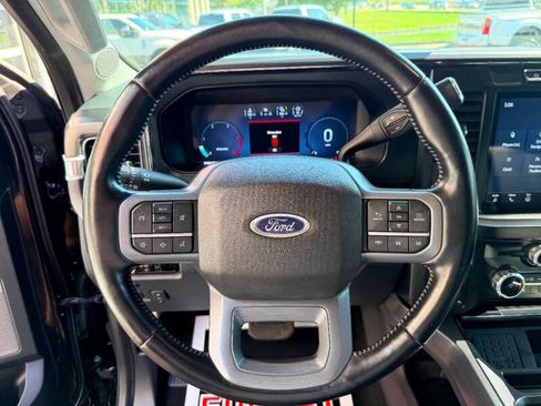 Used 2023 Ford F250 Lariat w/ Sport Appearance Package AWD/4WD image 25