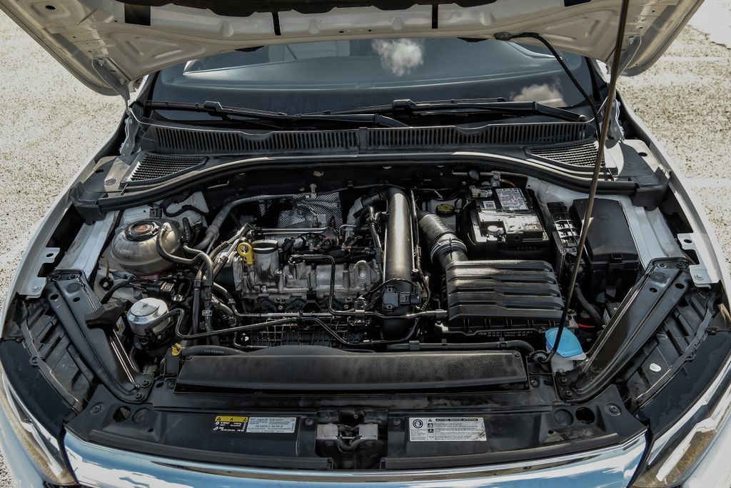 Used 2019 Volkswagen Jetta R-Line FWD image 61