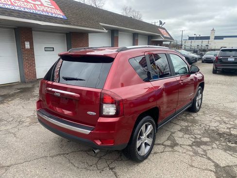 Used 2016 Jeep Compass High Altitude image 9
