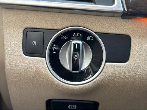 Used 2014 Mercedes-Benz ML 350 2WD image 18