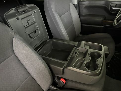 Used 2020 Chevrolet Silverado 1500 LT image 35