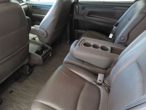 Used 2021 Honda Odyssey EX-L image 24