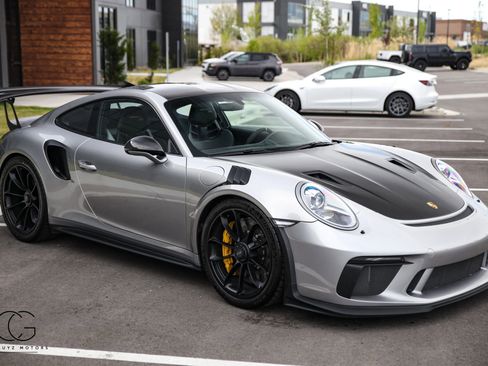 Used 2019 Porsche 911 GT3 RS image 28