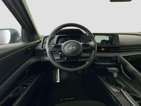 New 2026 Hyundai Elantra Sport image 17