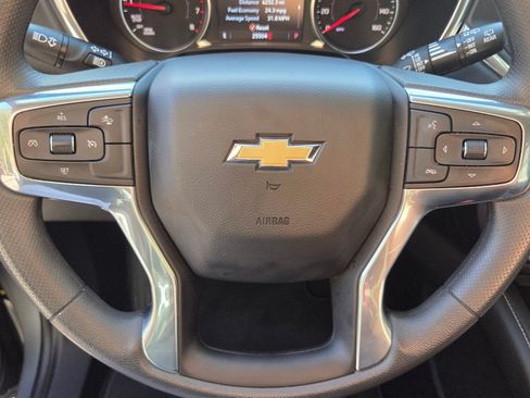 Certified 2023 Chevrolet Blazer LT w/ Convenience Package FWD image 31
