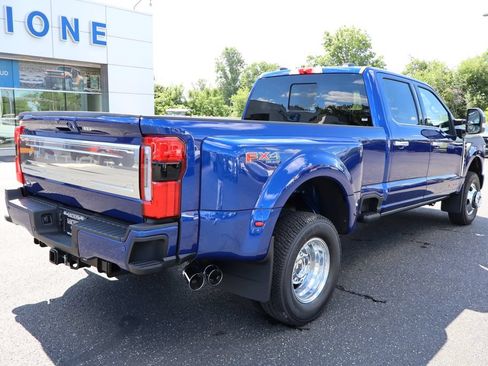 New 2026 Ford F350 4x4 Crew Cab DRW Super Duty image 3