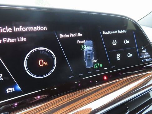 Used 2021 Cadillac Escalade Premium Luxury image 29