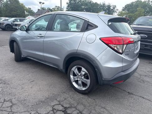 Used 2019 Honda HR-V LX image 5